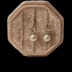 Elegant Gold Tone and Pearl Drop Earrings